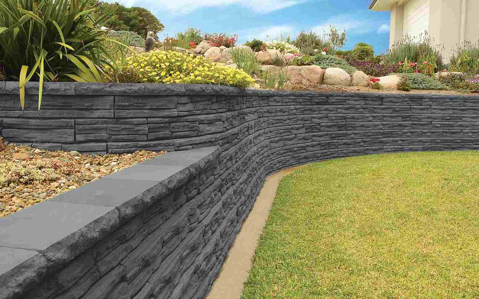 Modern Retaining Wall and Garden Landscape | Retaining Wall Supplies Melbourne