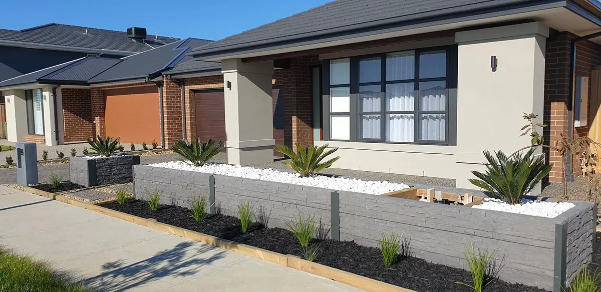 Manhattan Stackstone Charcoal Concrete Sleepers | Retaining Wall Supplies